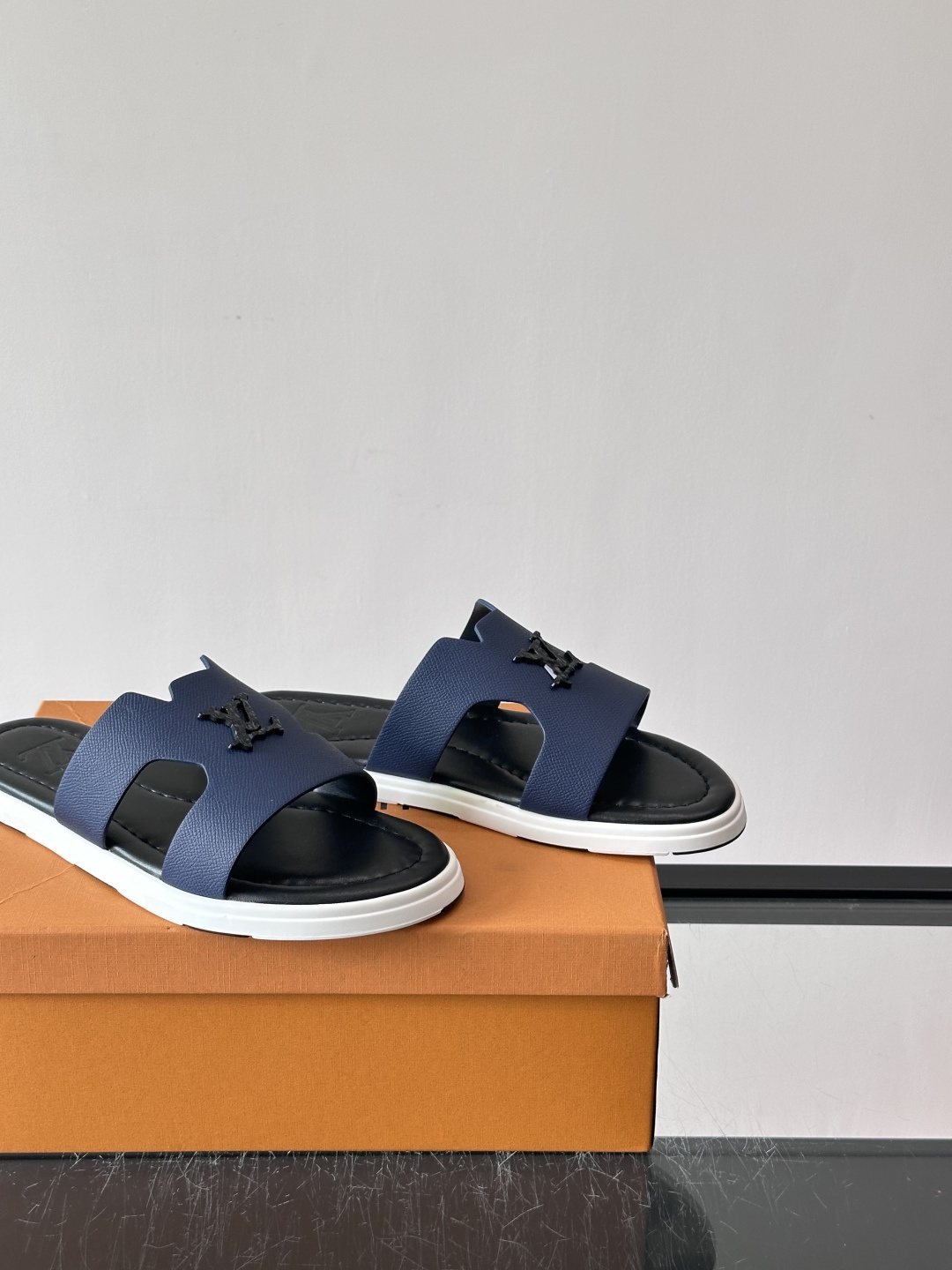 Louis Vuitton Isola Logo Slide Sandals