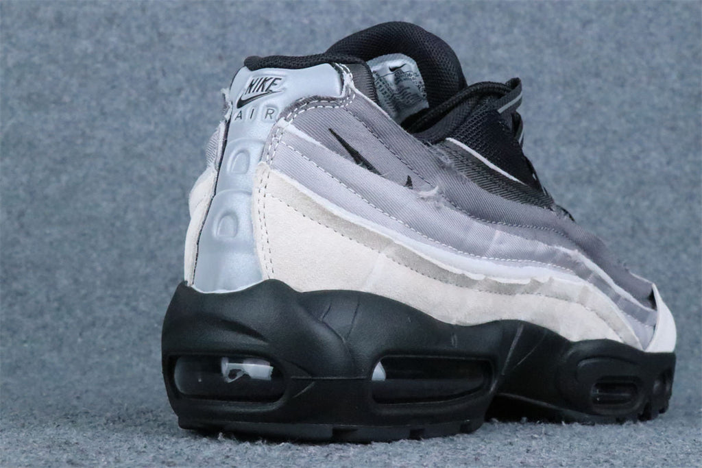 Comme des Garçons x Air Max 95 'Grey'